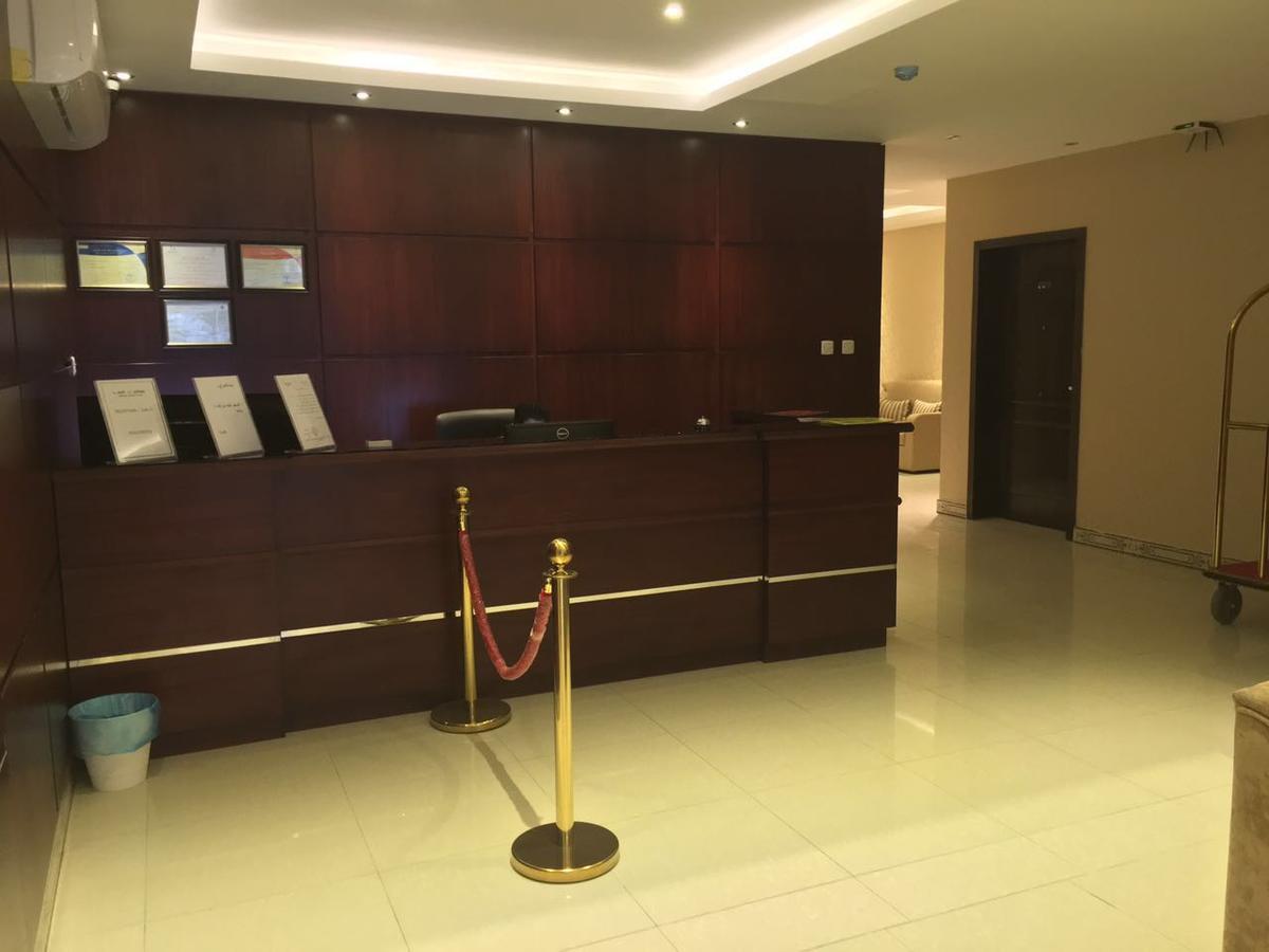 Raha Suites Dammam Esterno foto